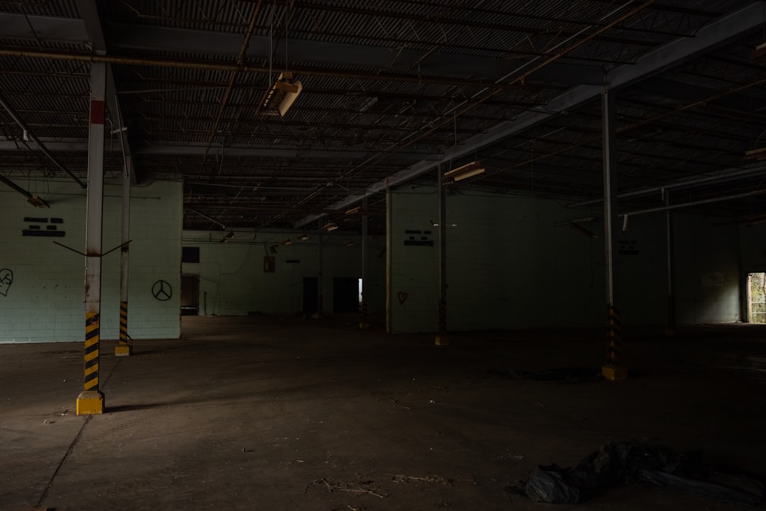 Photo Apartments with Attic Access Jacksonville